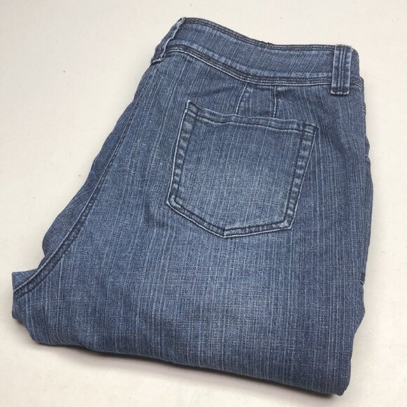 cleo Denim - CLEO PETITES WIDE LEG CROP JEANS 14/32x19 ⭐️